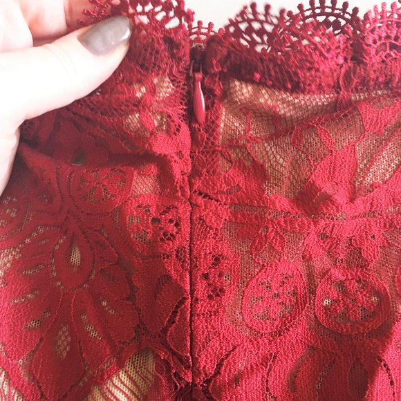 BB Dakota Dennett red lace off the shoulder dress - Picture 7 of 10